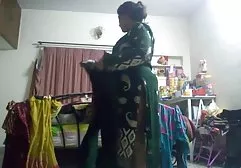 يرجى سكس سالب سعودي الحجرة في النوم