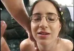 عدد قصص سكس عربي سعودي من الاستنتاجات. سن البلوغ. اثنين